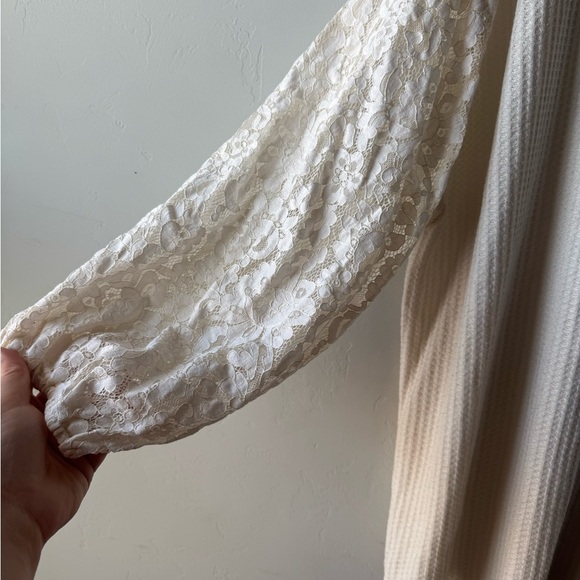 Torrid Cream Sweater with Lace Sleeves - Picture 3 of 12